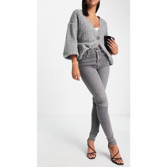 Levi’s Women's Mile High Super Skinny Jeans Strech Gray Wash Size 26 - Picture 1 of 16